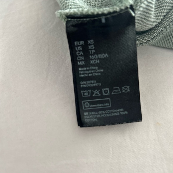 Oversized Green Hoodie - Picture 5 of 6